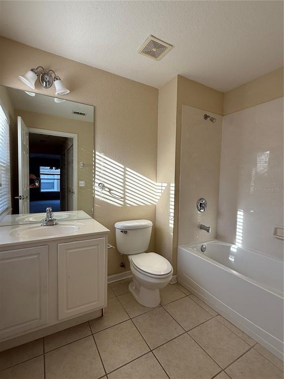 Building Photo - 2763 Metro Sevilla Dr