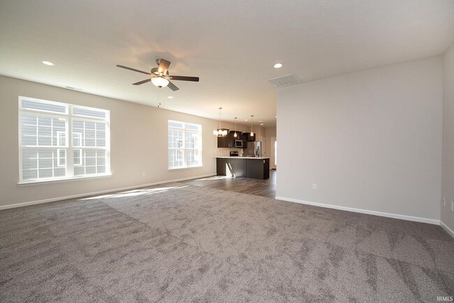 Building Photo - New Construction Frankfort Home!