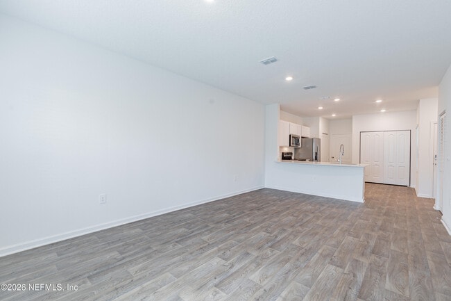 Building Photo - 9191 Stony Brk Rd