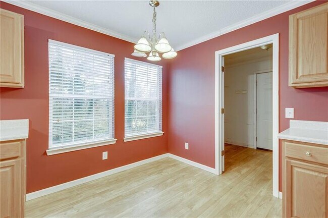 Building Photo - 6057 Gaines Ferry Rd