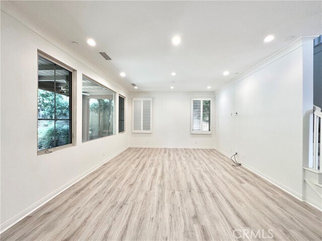 Building Photo - 38 Lupari