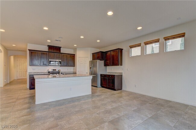 Building Photo - 26 Kaku Ridge Way
