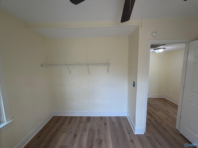 Building Photo - 1821 7th St SE