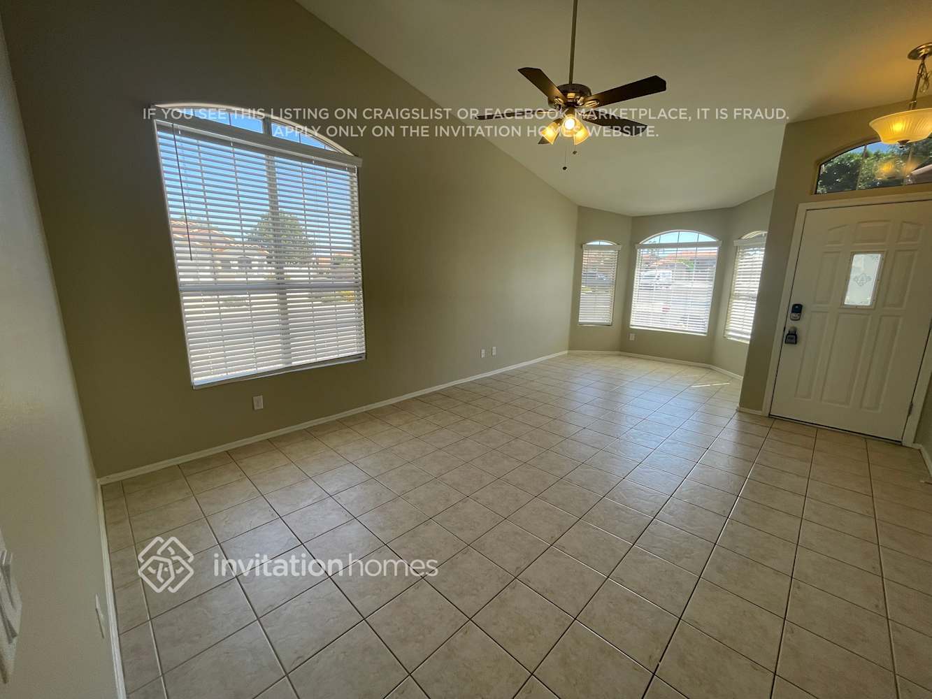 Building Photo - 7464 E Keats Ave