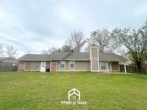 Building Photo - 1309 W Quinton St