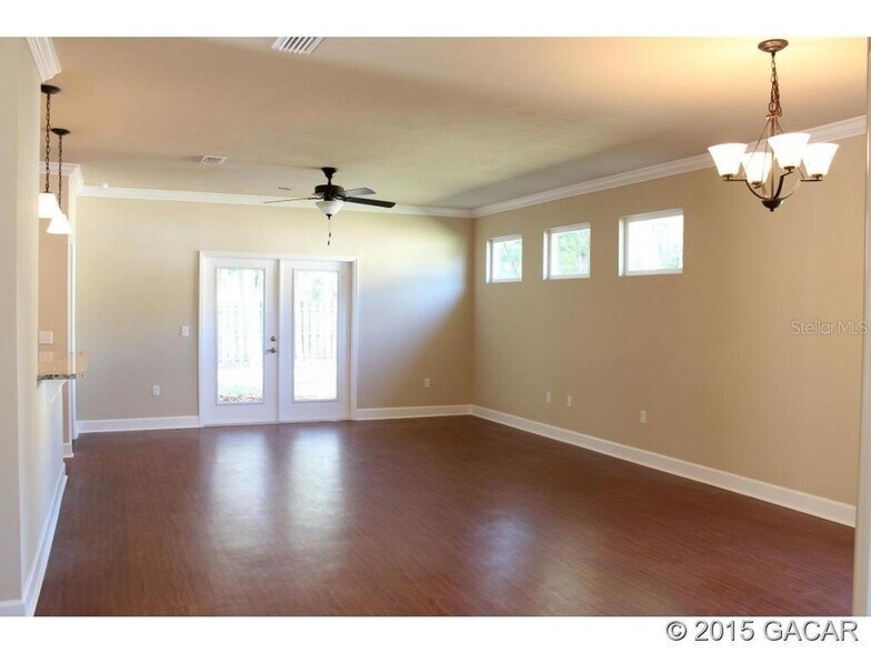 Building Photo - 1731 SW 66th Dr