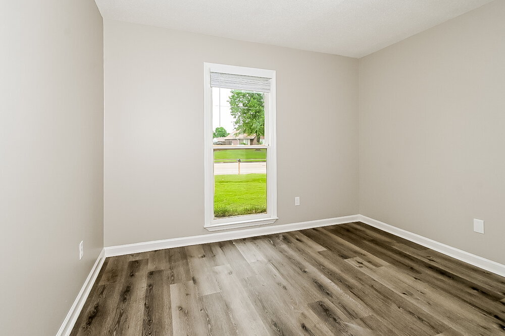 Building Photo - 8241 Meadow Vale Dr