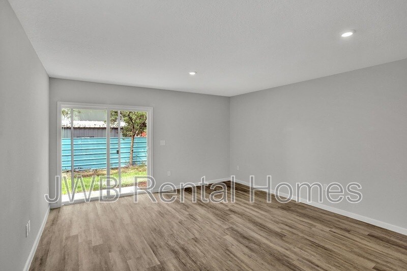 Building Photo - 9846 Morgan Marsh Ct