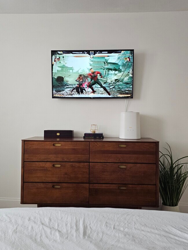 Building Photo - 2500 Blaisdell Ave