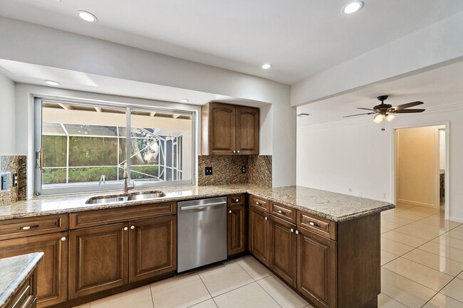 Building Photo - 18799 Rio Vista Dr