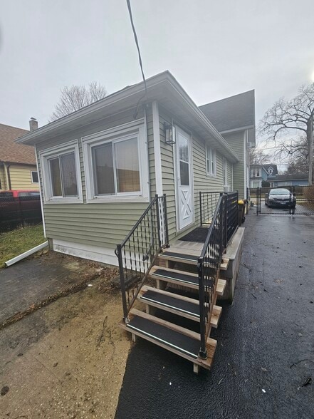 Building Photo - 510 Buchanan St