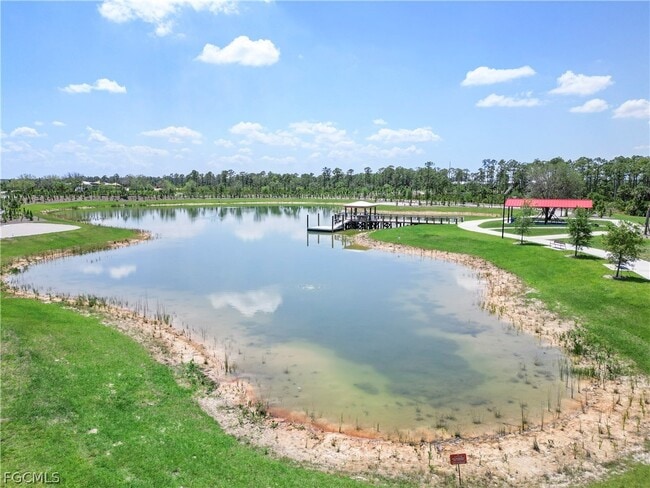 Building Photo - 44300 Saddlewood Ct