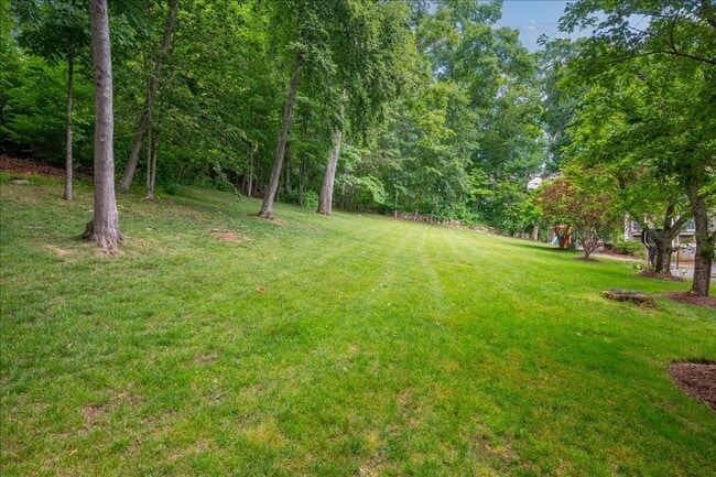 Building Photo - Private Pool, Fireplace & Endless Charm — Cross River, NY