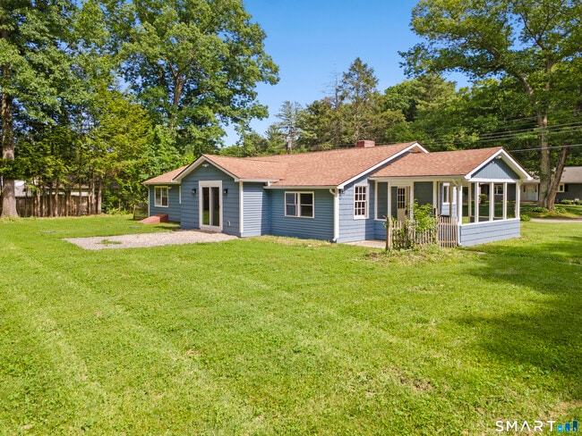Building Photo - 35 Woodland Dr