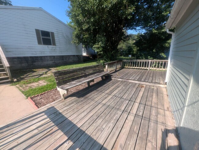Building Photo - Remodeled 2-Bedroom Home with Main Floor Laundry & Two Car Garage