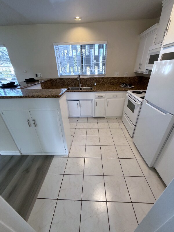 Building Photo - 931 W 19th St