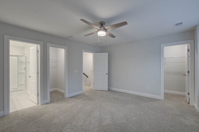 Building Photo - 1237 Tice Ln