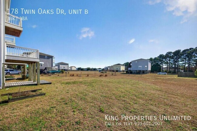 Building Photo - 178 Twin Oaks Dr