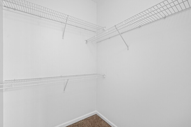 Building Photo - 245 Murcia Dr