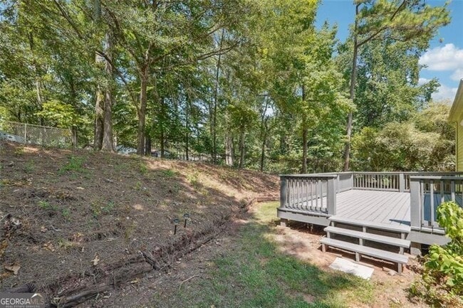 Building Photo - 1532 Daniel Ln