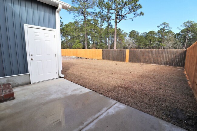 Building Photo - 130 Summerlin Ln
