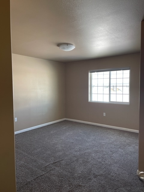 Building Photo - 1602 Bronco Ln