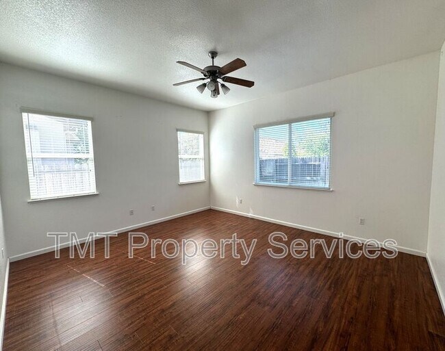 Building Photo - 8622 Neopolitan Way
