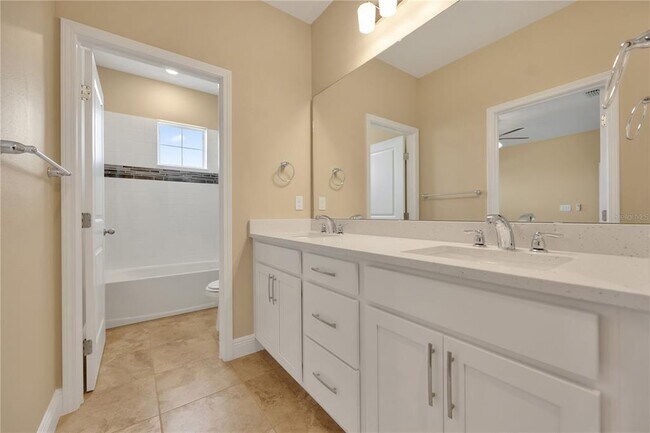 Building Photo - 2132 Keystone Pass Blvd