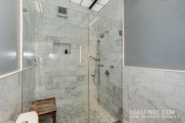 Building Photo - 1964 2nd St NW