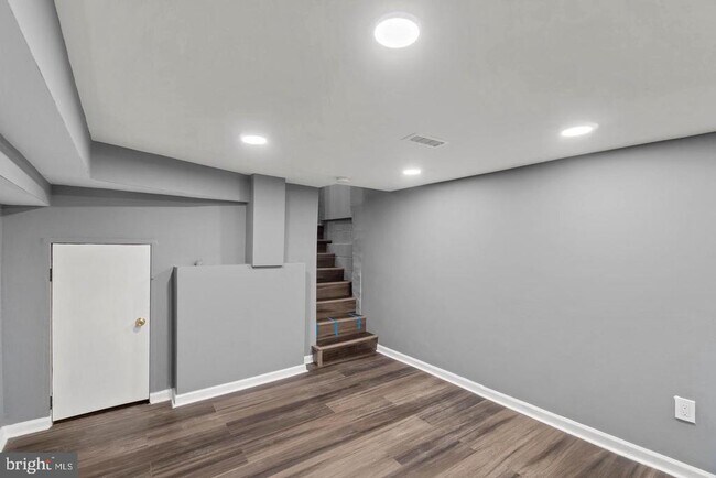 Building Photo - 1524 Byrd St