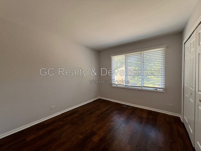 Building Photo - 3148 Cottonwood Ct