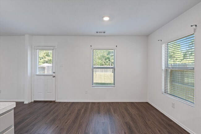 Building Photo - 6133 Dunsmore Cyn Ln