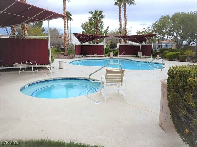 Building Photo - 7885 W Flamingo Rd