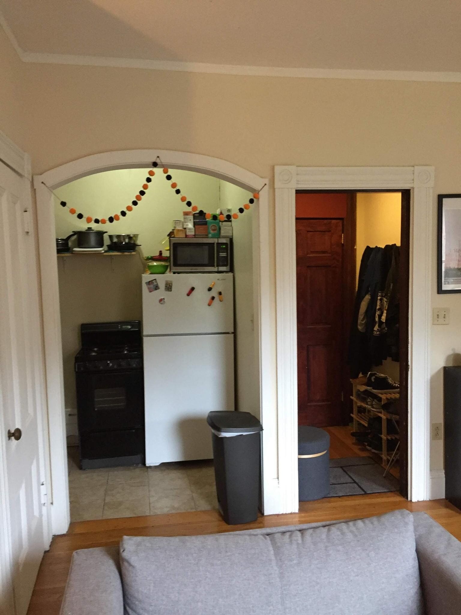 Building Photo - 6 Symphony Rd