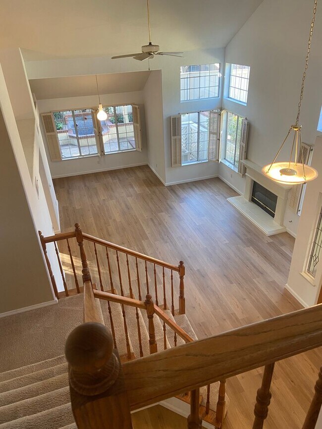 Building Photo - American River Canyon Folsom - 3 Bdrm, 3 Bath in gated community