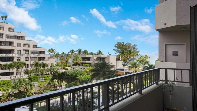 Building Photo - 201 Crandon Blvd