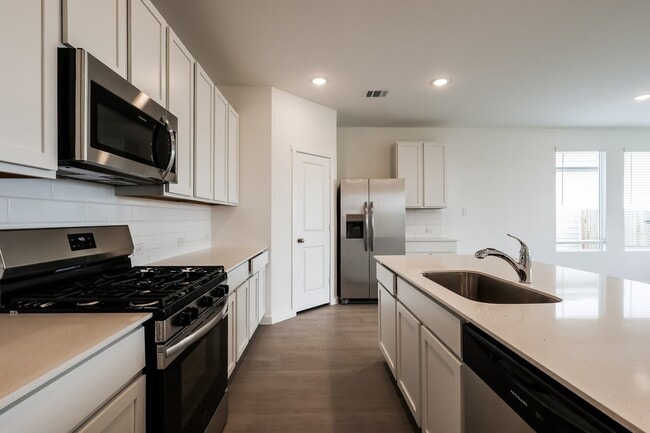 Building Photo - 11742 Carolina rose