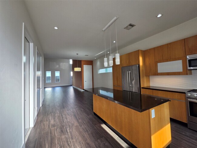Building Photo - 5403 Tocayo Pl