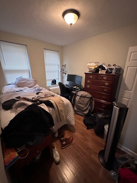 Building Photo - 226 Hanover St