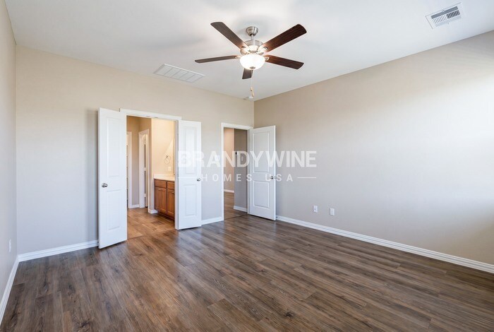 Building Photo - 341 Wentworth Dr