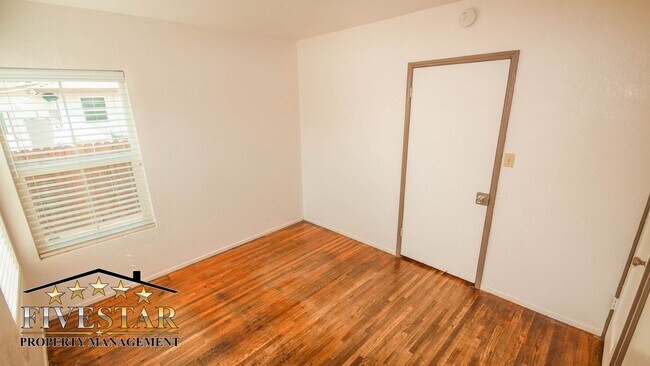 Building Photo - 209 Blomquist Dr