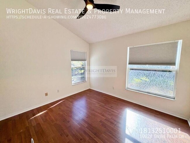 Building Photo - 10028 Oasis Palm Dr