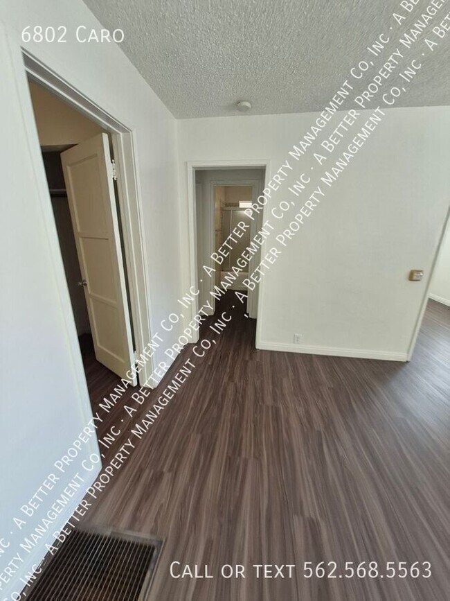 Building Photo - 6802 Caro-