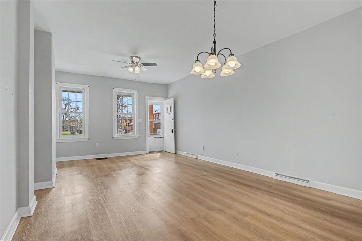 Building Photo - 203 N DuPont St