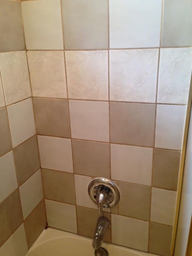 Building Photo - 358 Slade Ave