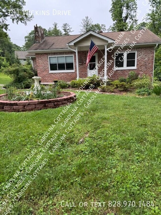 Building Photo - 131 Wickins Dr