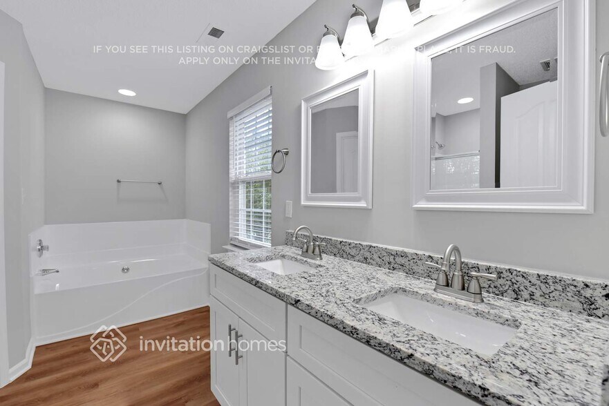Building Photo - 1199 Lempster Dr NW