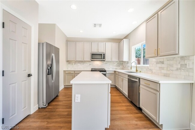 Building Photo - 3520 S Dune Grass St