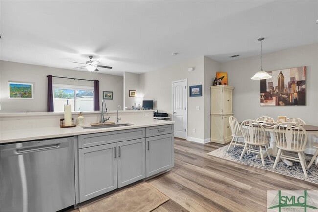 Building Photo - 320 Canyon Oak Loop