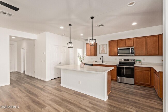 Building Photo - 17534 W Villa Chula Ln